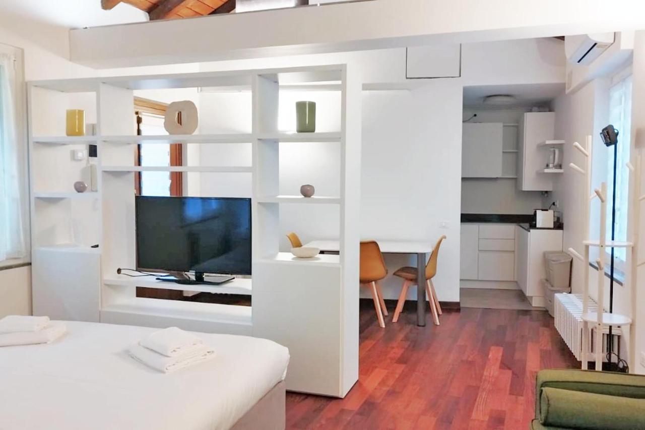 Apartamento Le Guglie In Piazza Castello - Centro Storico Milán